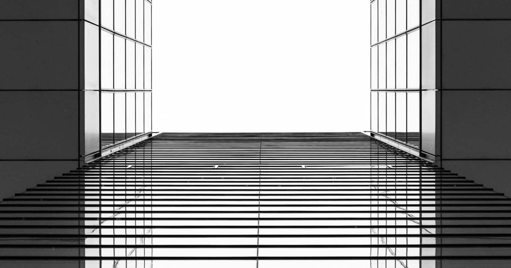 Top 5 Ways that a GRC Portal Simplifies Third-Party Risk Management cover
